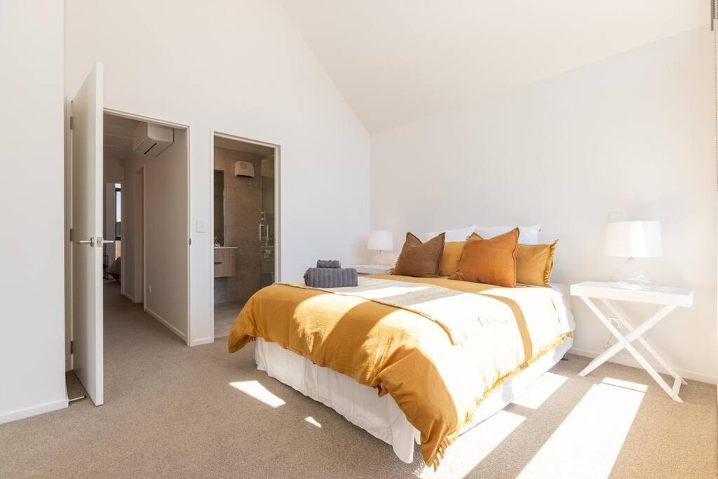 Inner City Luxury With Free Parking Christchurch Eksteriør billede