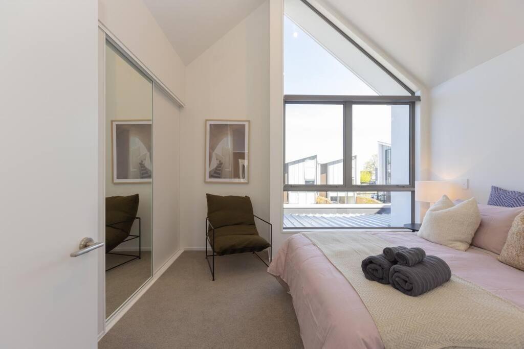 Inner City Luxury With Free Parking Christchurch Eksteriør billede