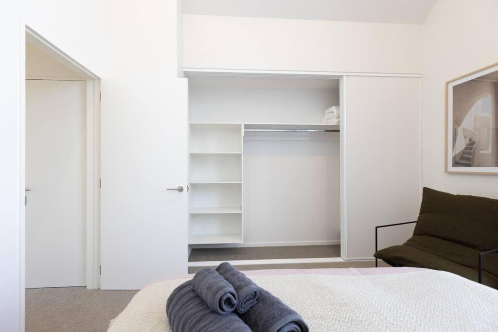 Inner City Luxury With Free Parking Christchurch Eksteriør billede