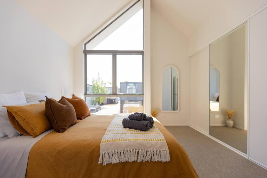 Inner City Luxury With Free Parking Christchurch Eksteriør billede